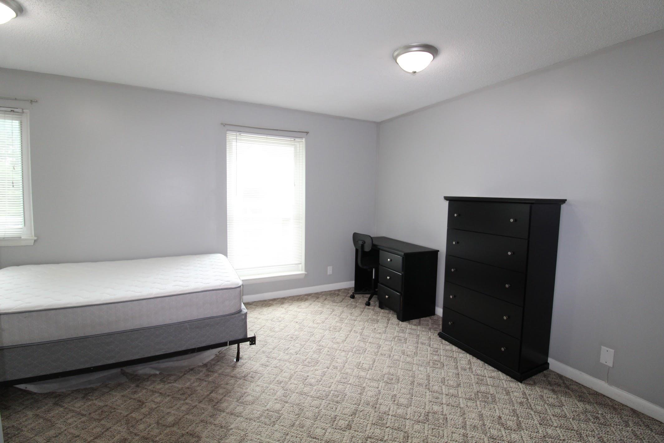 1396 Hunters Road, Unit A Harrisonburg, VA 22801 - Photo 9 of 17 Gallery Image 9