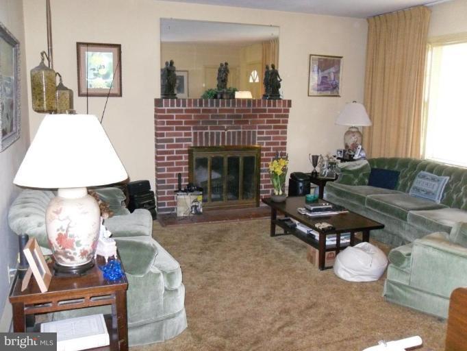8401 Windsor Mill Road Windsor Mill, MD 21244 - Photo 2 of 15 Living Room