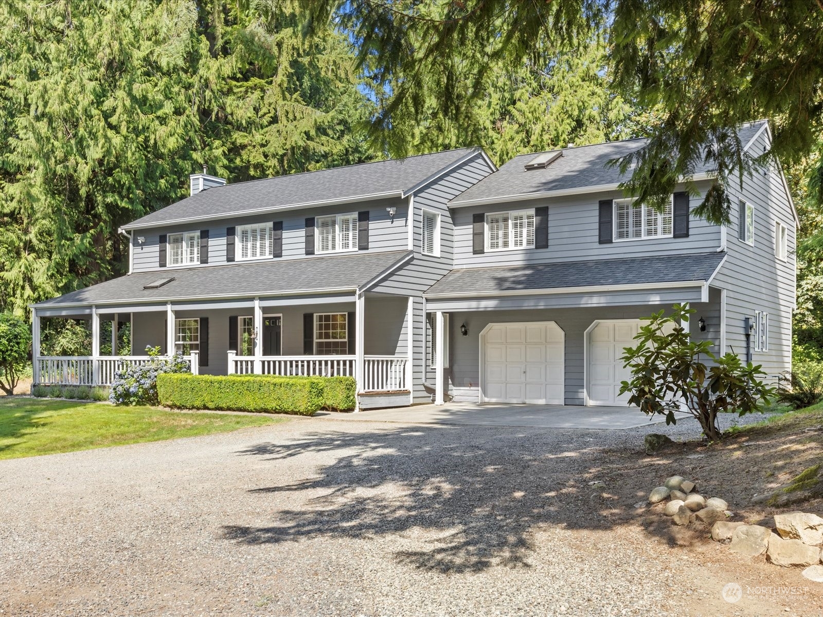 19911 Welch Road Snohomish, WA 98296 - Photo 40 of 40 a front view of a house with a garden