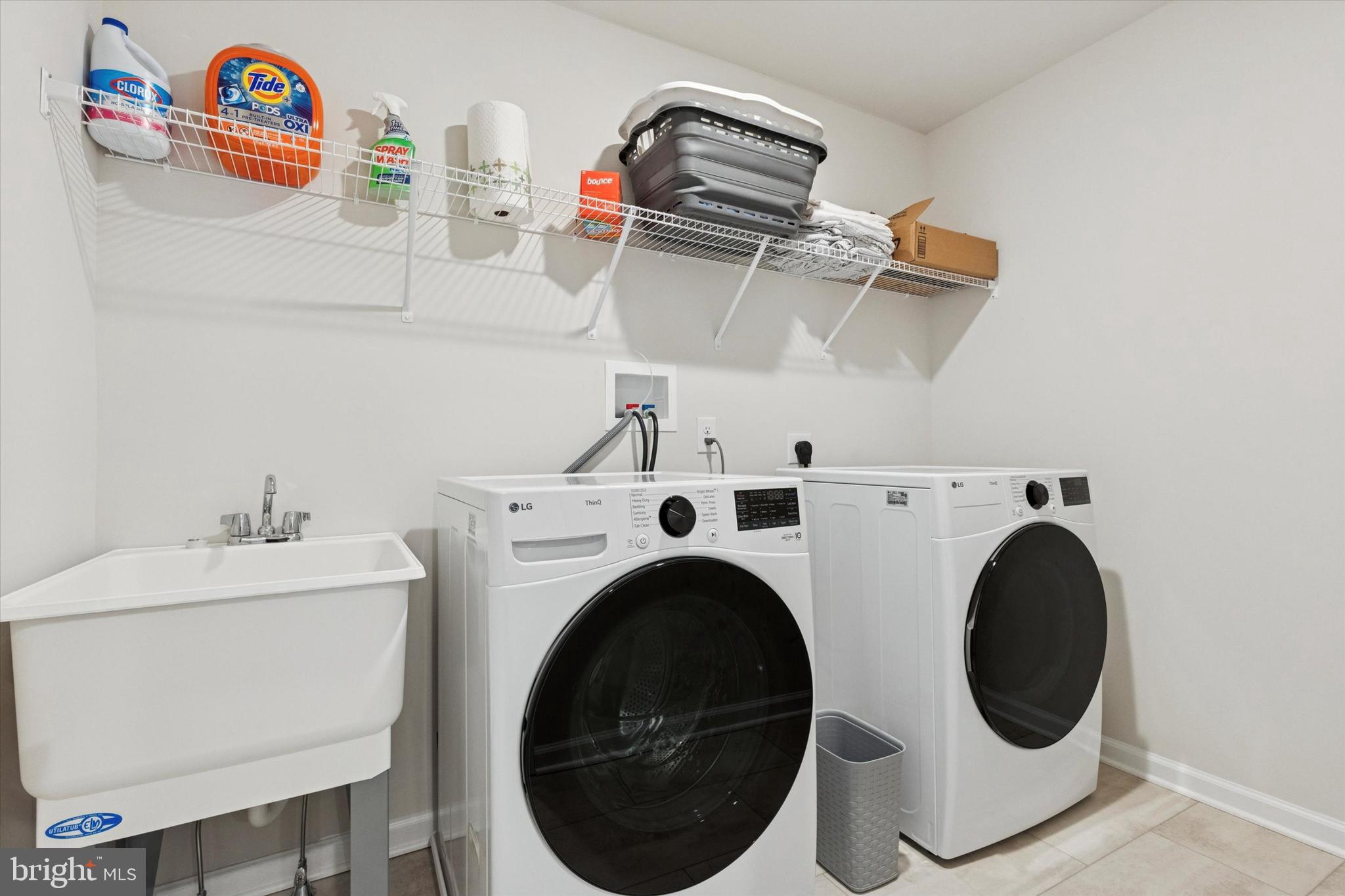 619 Liberty Ridge Road Horsham, PA 19044 - Photo 19 of 30 a utility room with dryer and washer