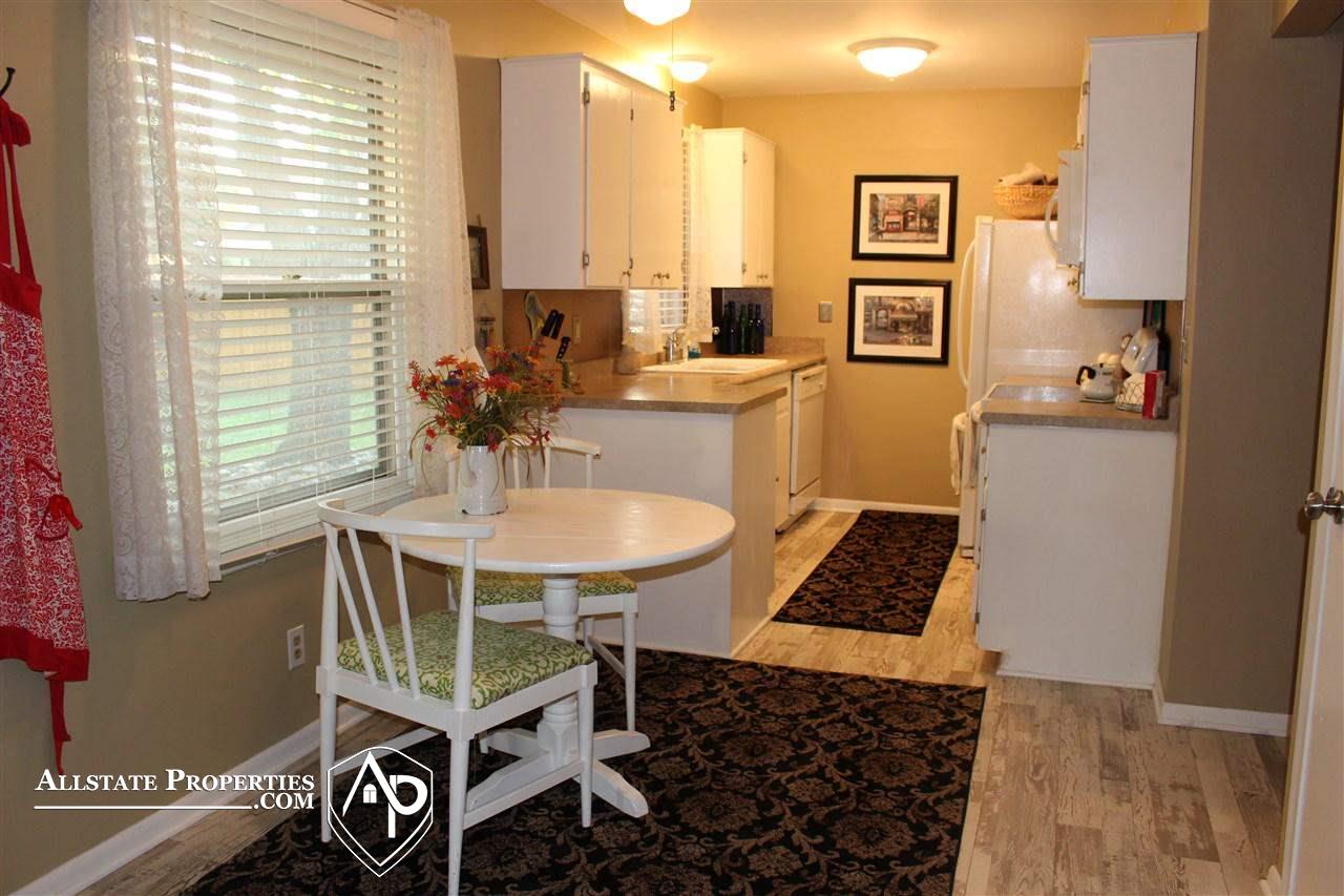 5122 North Georgetown Road Grand Blanc, MI 48439 - Photo 7 of 33 21517890-6.JPG