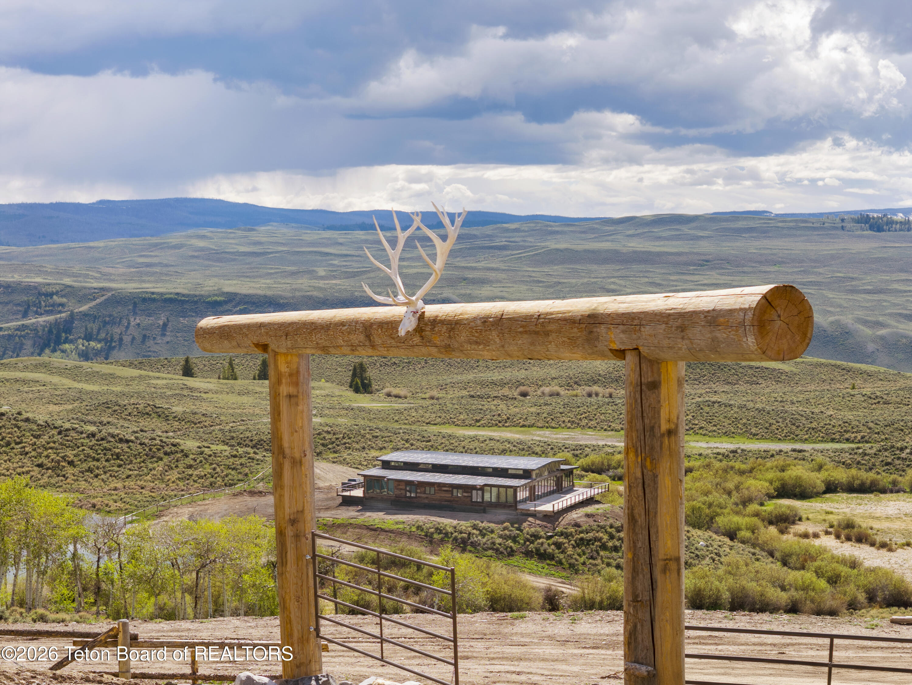 169 Ramshorn Ranch Road Dubois, WY 82513 - Photo 13 of 21 gate