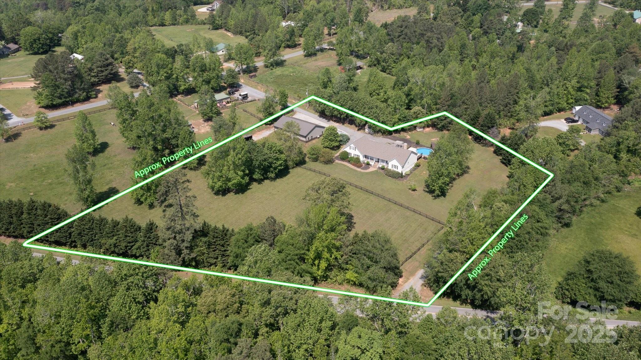 2409 Golf Course Road, Unit 14 Columbus, NC 28722 - Photo 6 of 25 an aerial view of a house