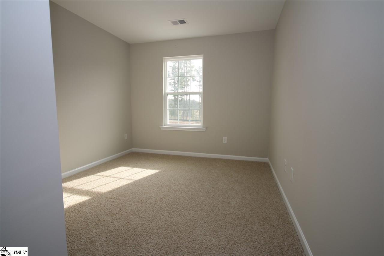 616 Autumn Breeze Walk Inman, SC 29349 - Photo 11 of 19 Gallery Image 11