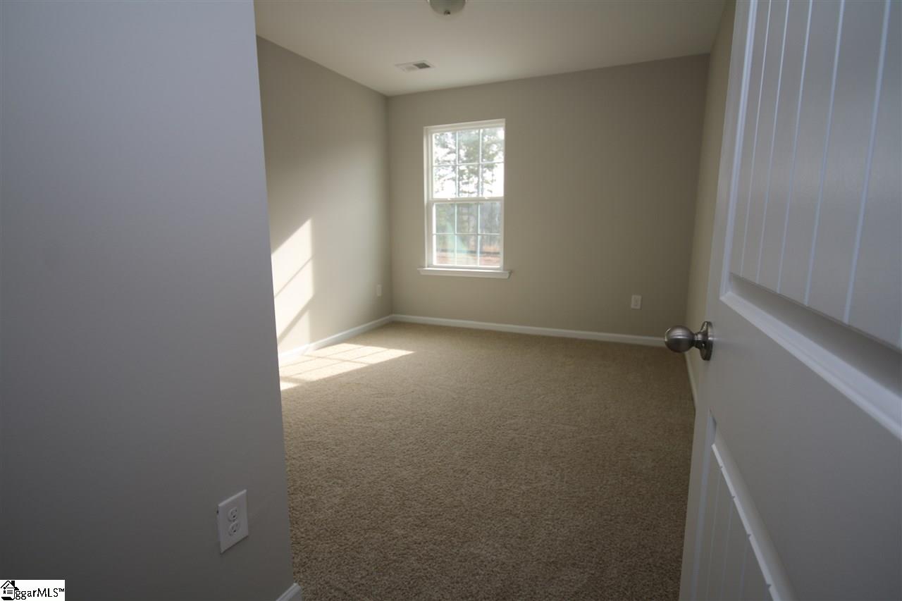 616 Autumn Breeze Walk Inman, SC 29349 - Photo 12 of 19 Gallery Image 12