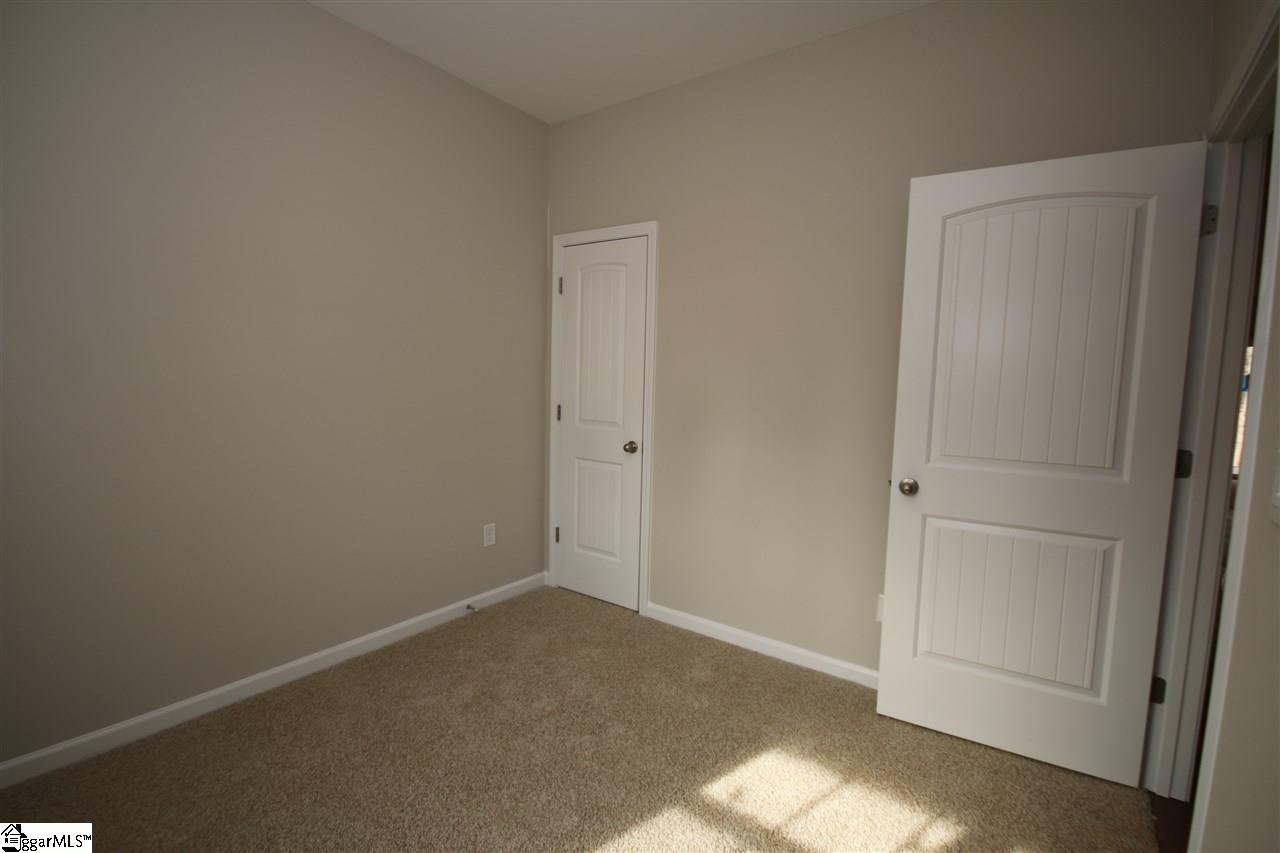 616 Autumn Breeze Walk Inman, SC 29349 - Photo 13 of 19 Gallery Image 13