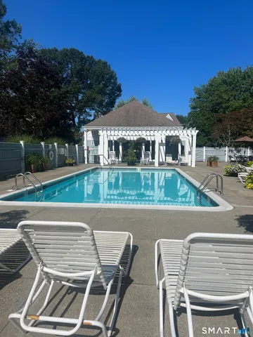 $189,000 | 1114 Old Pond Lane, Unit 1114, Norwich, CT 06360