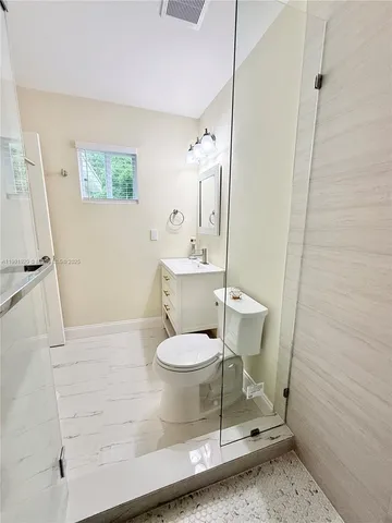 $695,000 | 4340 Southwest 19th Street, West Park, FL 33023