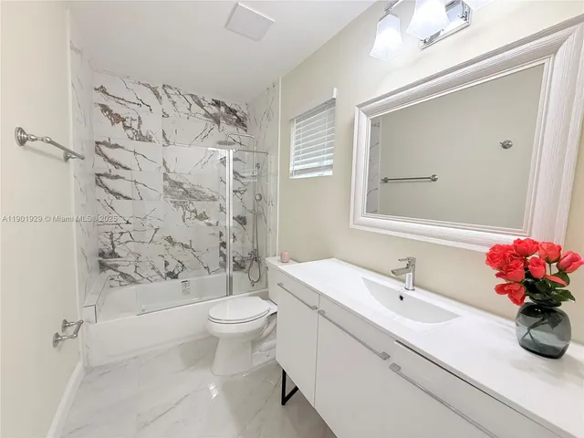 $695,000 | 4340 Southwest 19th Street, West Park, FL 33023