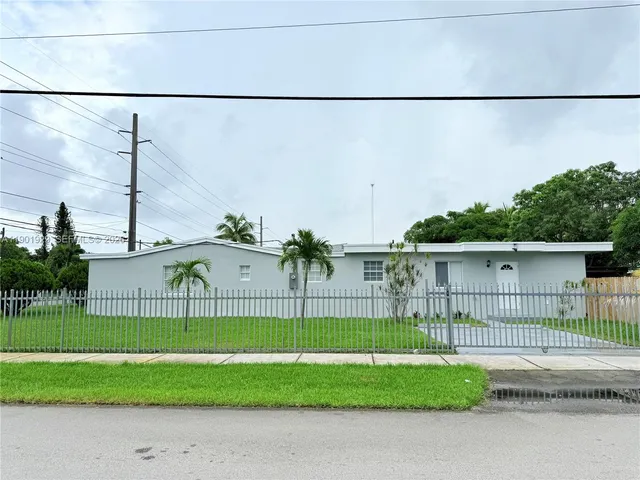 $693,000 | 4340 Southwest 19th Street, West Park, FL 33023