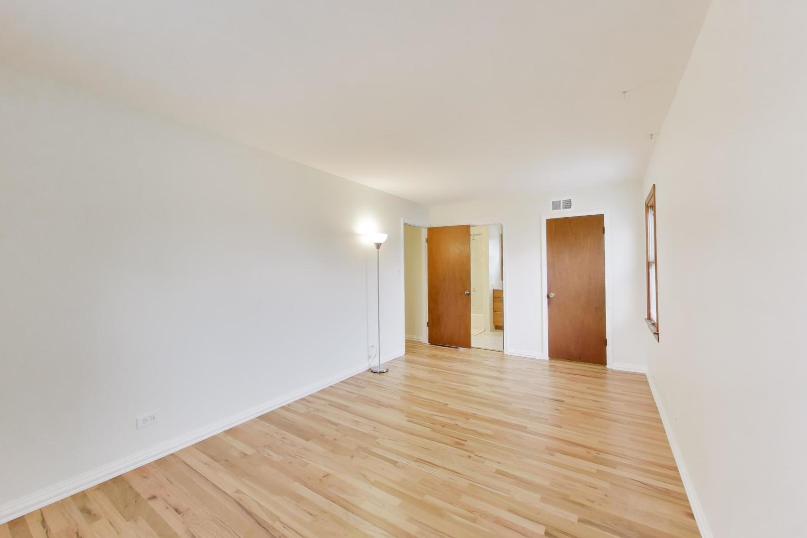 4053 Cumnor Road Downers Grove, IL 60515 - Photo 14 of 39