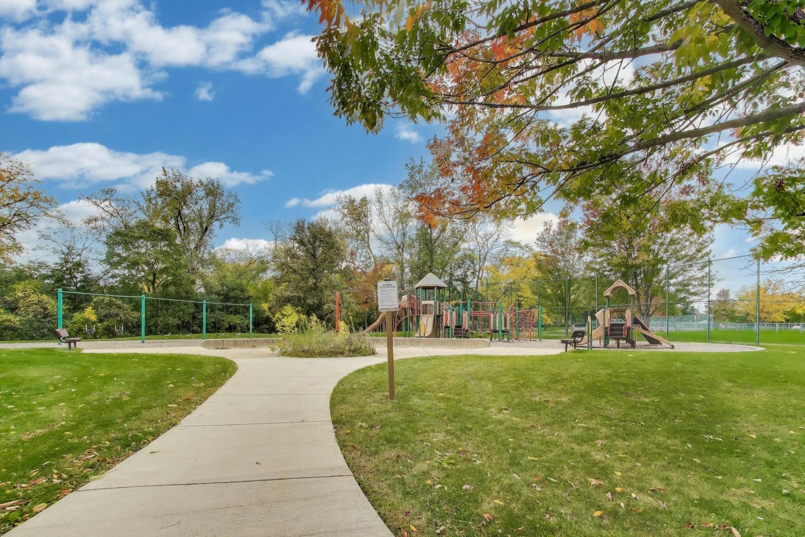 4053 Cumnor Road Downers Grove, IL 60515 - Photo 33 of 39