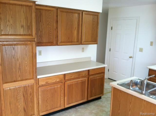744 Minor Road Memphis, MI 48041 - Photo 6 of 19