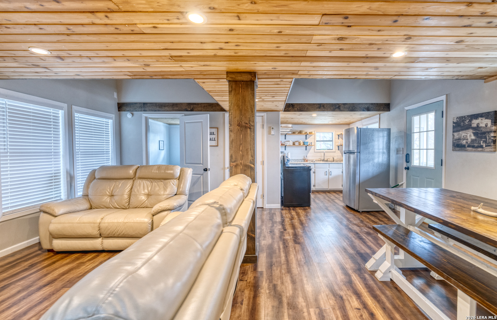 1674 Flat Rock Road Rio Frio, TX 78879 - Photo 32 of 40