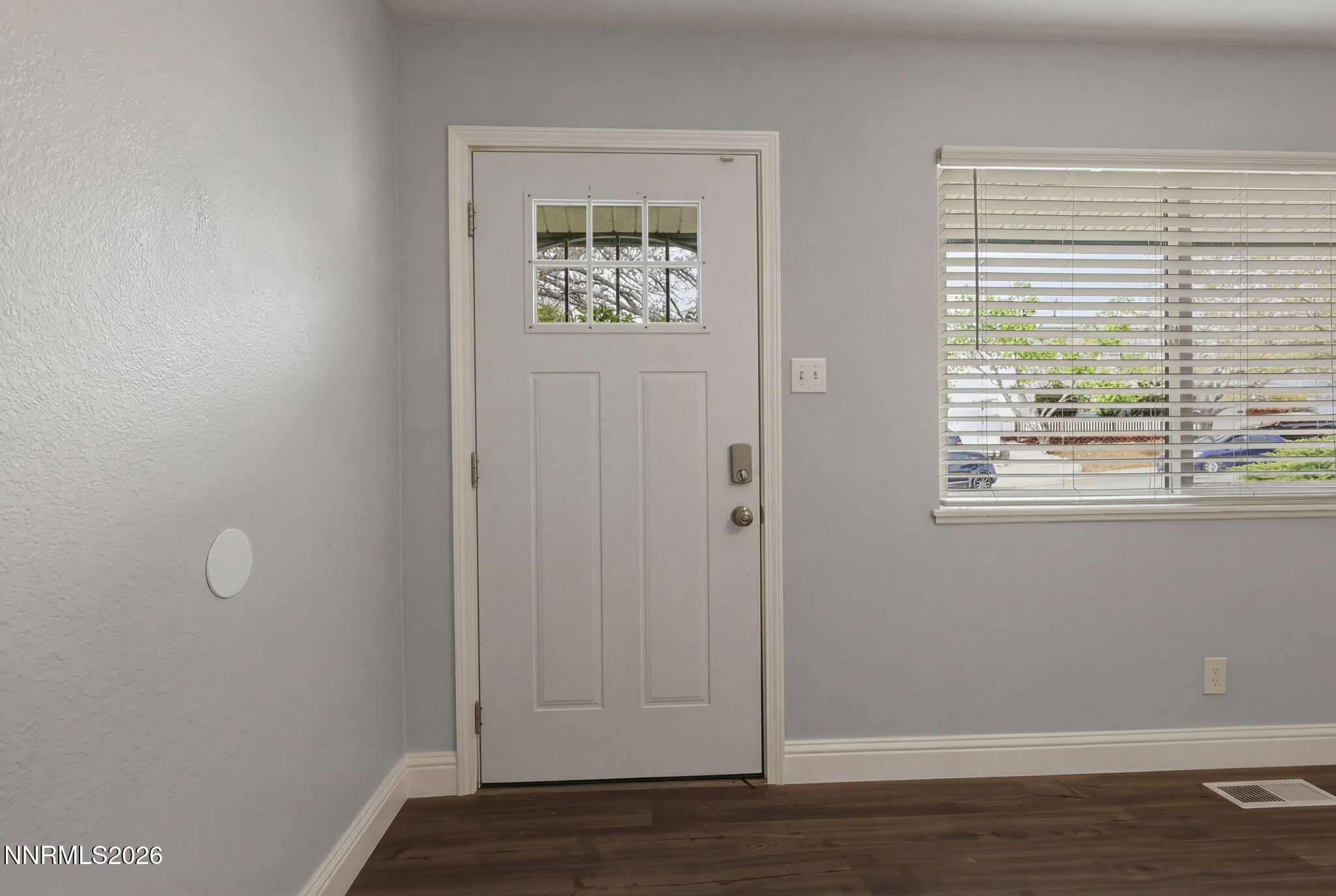 3260 Heights Drive Reno, NV 89503 - Photo 2 of 40 2-web-or-mls-IMG_7118_reedit_0df65a87