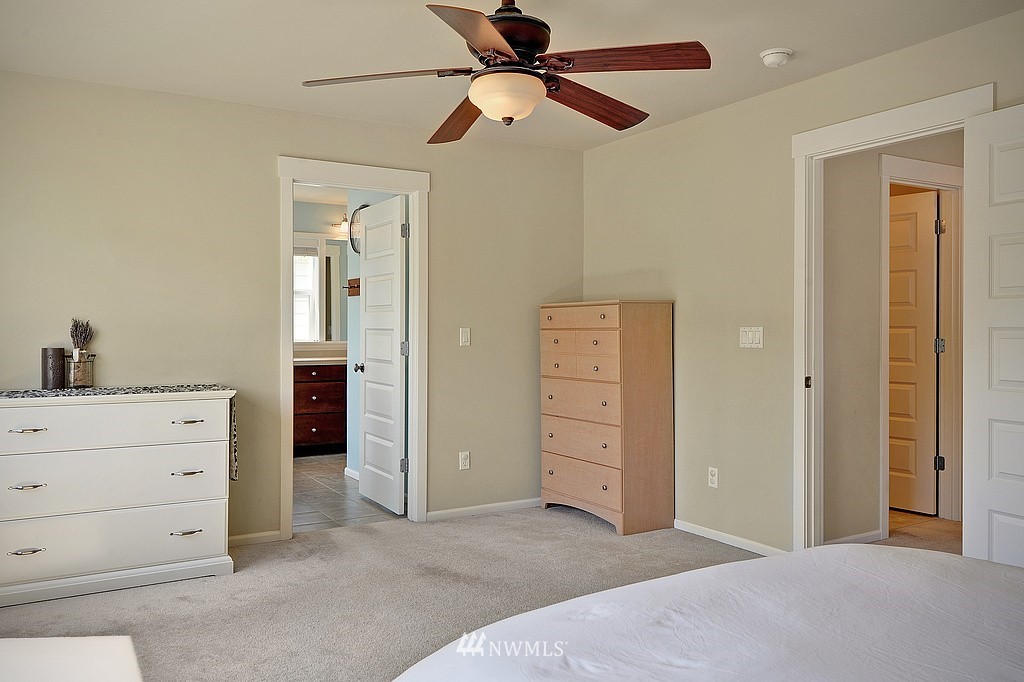 3806 183rd Place Southeast Bothell, WA 98012 - Photo 13 of 18 Gallery Image 13