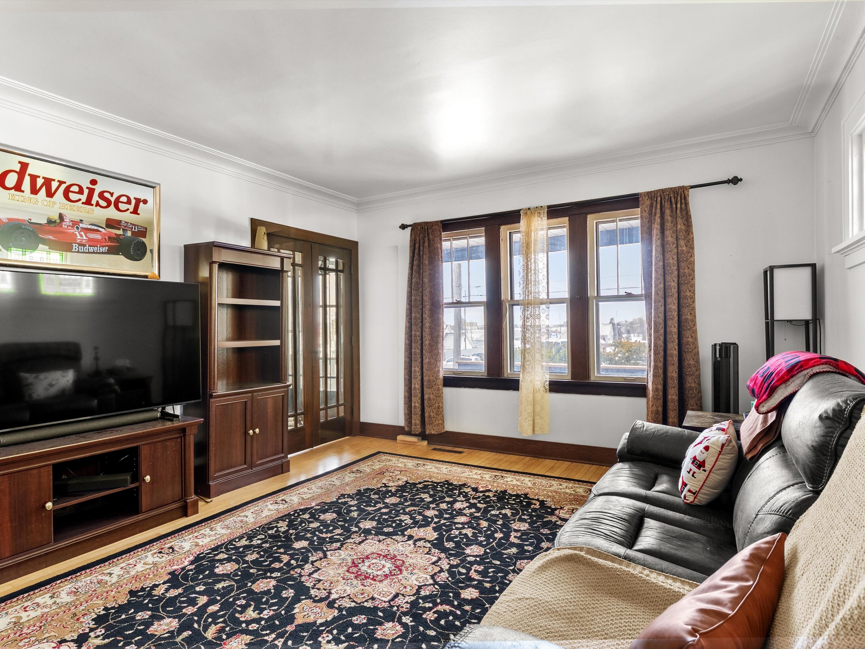 1014 South 20th Street Manitowoc, WI 54220 - Photo 10 of 22 15-015_2781592_09569