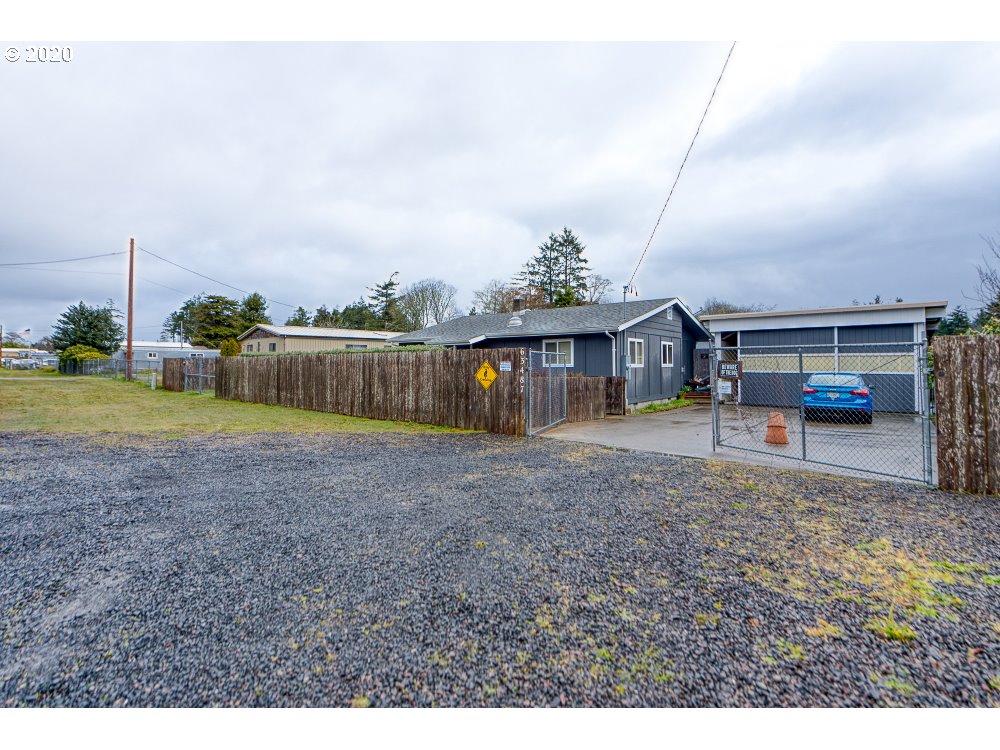 63487 South Barview Road Coos Bay, OR 97420 - Photo 2 of 32 Gallery Image 2