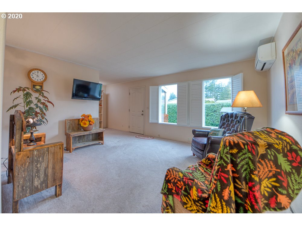 63487 South Barview Road Coos Bay, OR 97420 - Photo 11 of 32 Gallery Image 11