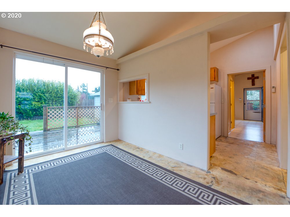 63487 South Barview Road Coos Bay, OR 97420 - Photo 13 of 32 Gallery Image 13