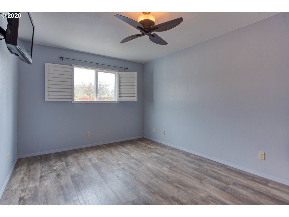 63487 South Barview Road Coos Bay, OR 97420 - Photo 21 of 32 Gallery Image 21