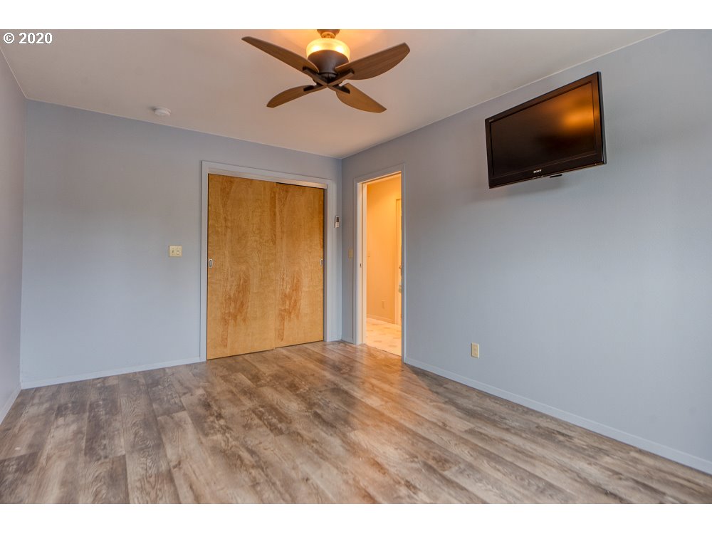 63487 South Barview Road Coos Bay, OR 97420 - Photo 22 of 32 Gallery Image 22