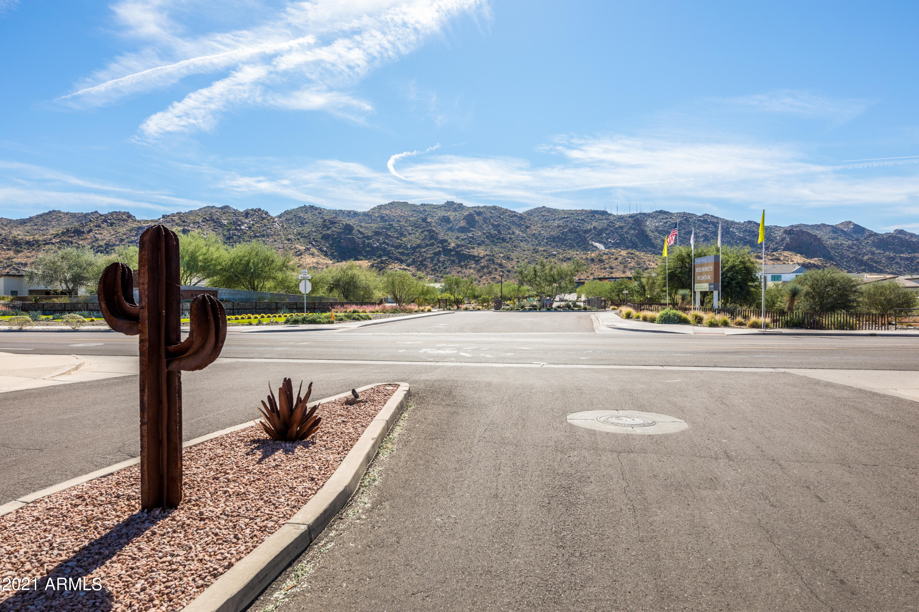 905 East Pedro Road Phoenix, AZ 85042 - Photo 15 of 19 905 gate 2