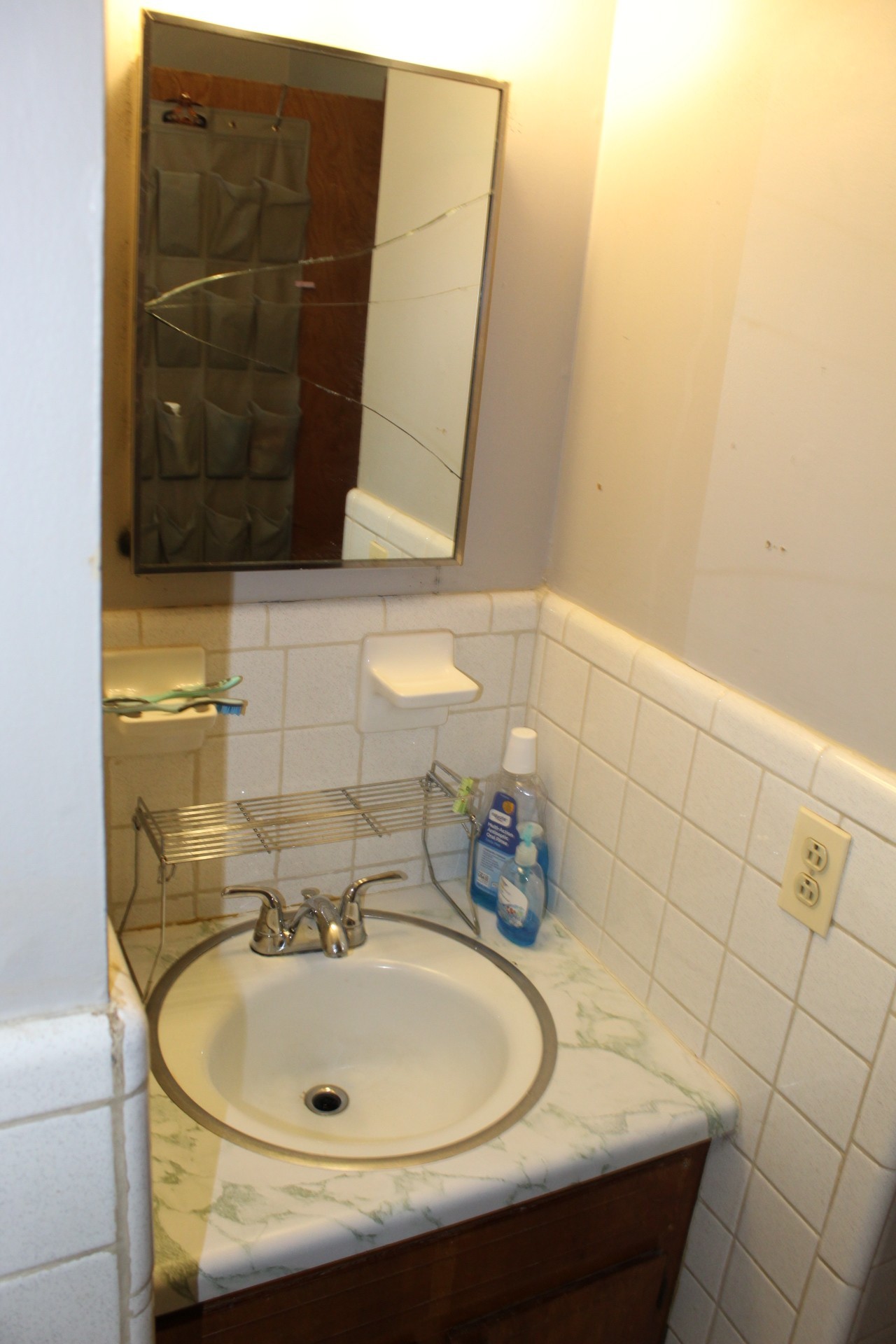 833 Grays Chapel Road Southside, TN 37171 - Photo 14 of 20 a bathroom with a sink and a mirror