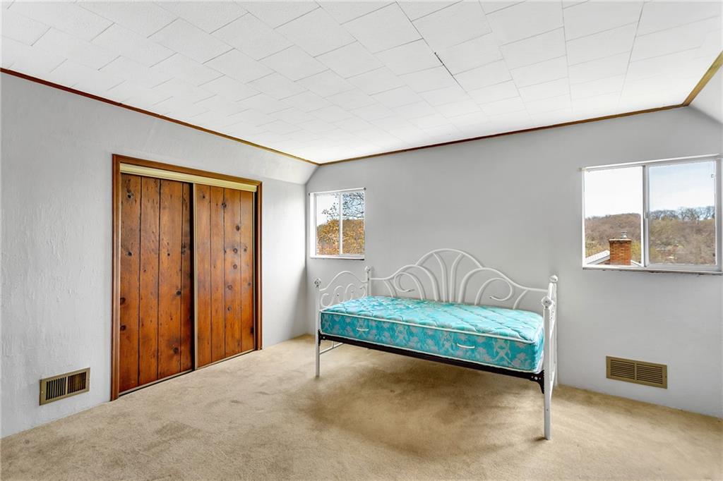 110 Kaylor Road Pittsburgh, PA 15237 - Photo 14 of 23 Don't miss the 2nd floor laundry