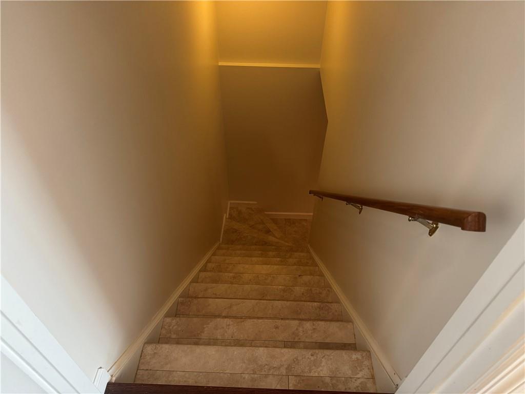 523 East Vanderbilt Drive Mars, PA 16046 - Photo 29 of 32 a view of entryway