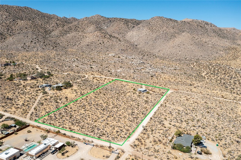 8421 Sunset Road Joshua Tree, CA 92252 - Photo 14 of 32 Gallery Image 14