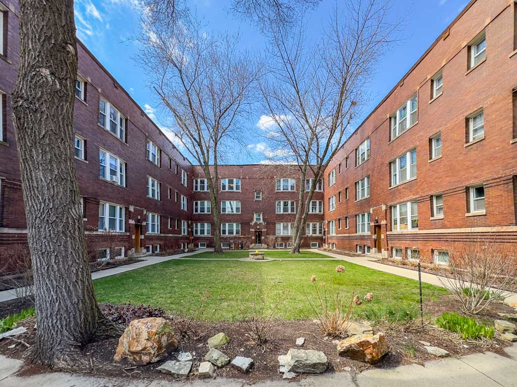 4714 North Racine Avenue, Unit GE Chicago, IL 60640 - Photo 1 of 20