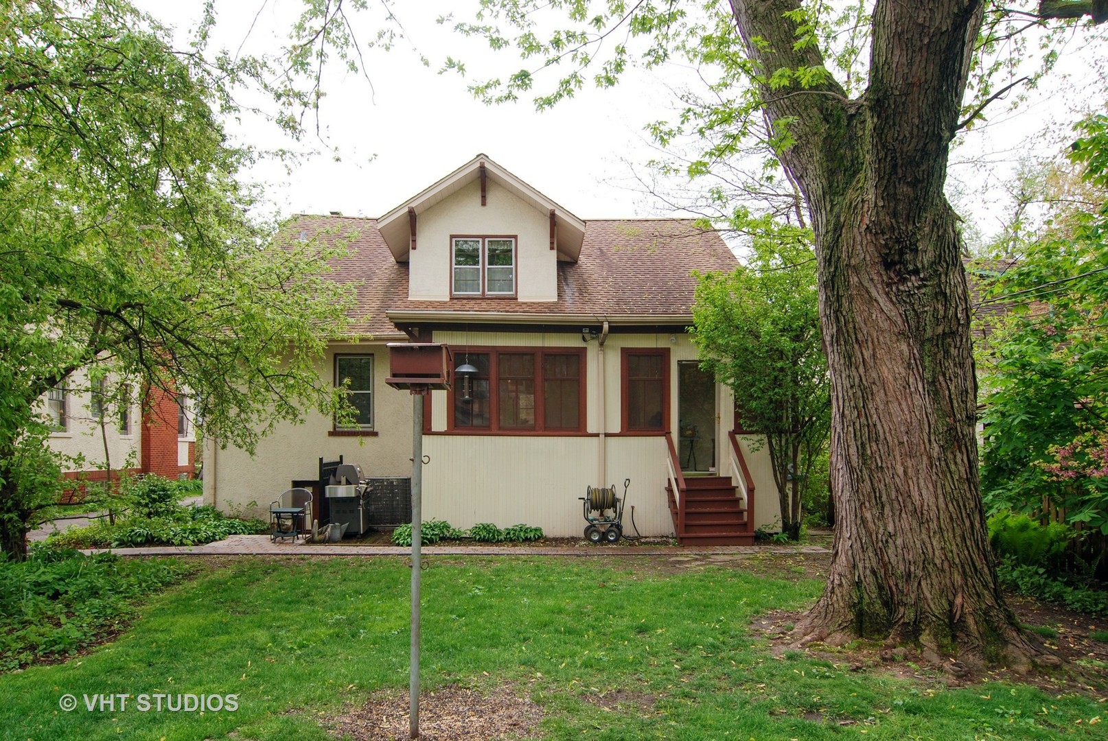 304 Blackhawk Road Riverside, IL 60546 - Photo 18 of 20
