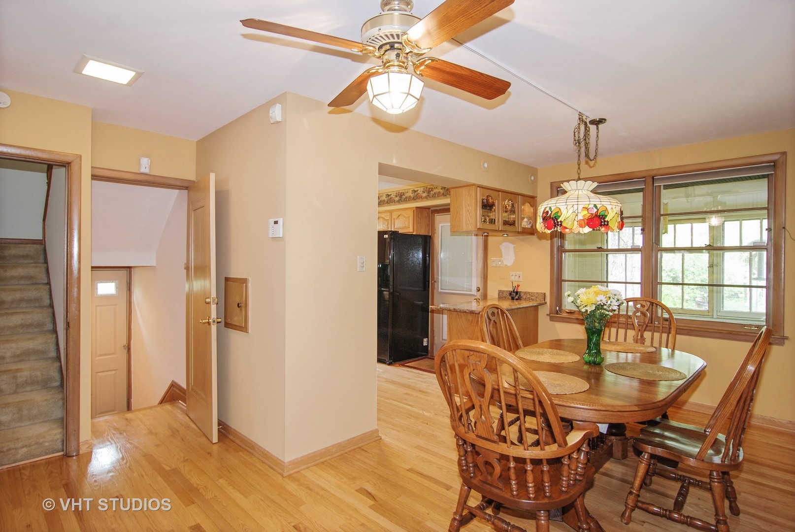 304 Blackhawk Road Riverside, IL 60546 - Photo 6 of 20