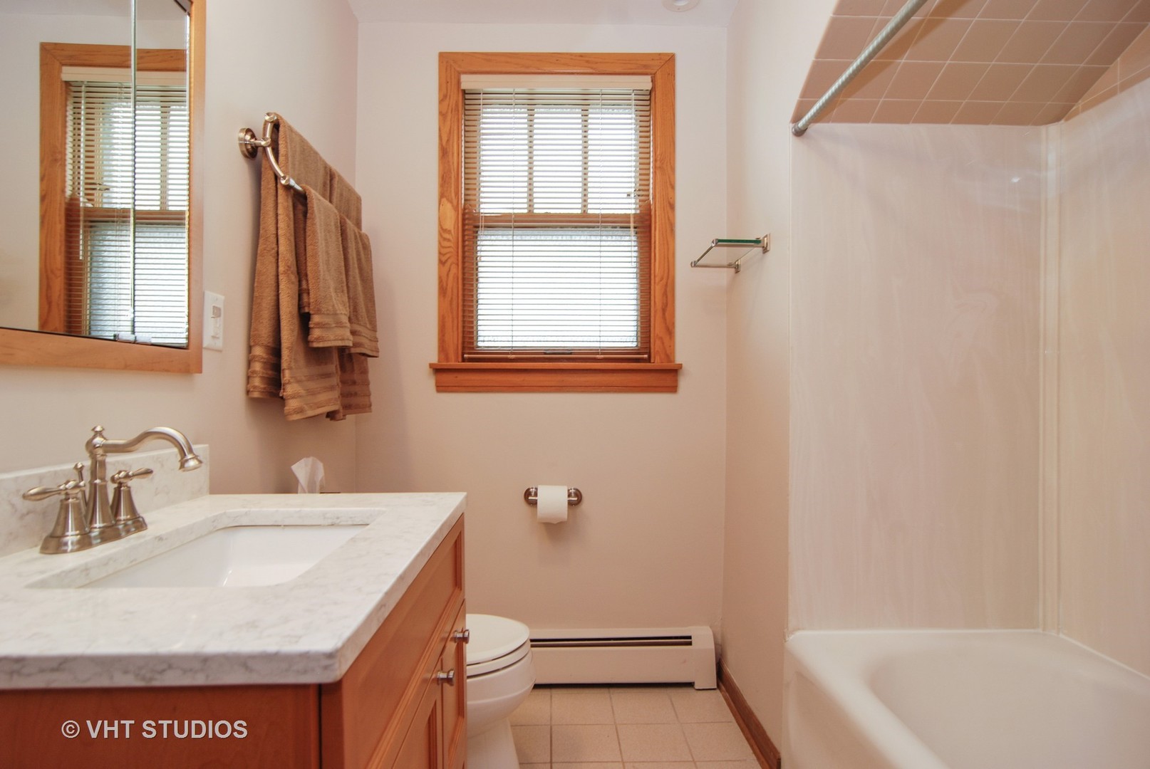 304 Blackhawk Road Riverside, IL 60546 - Photo 10 of 20