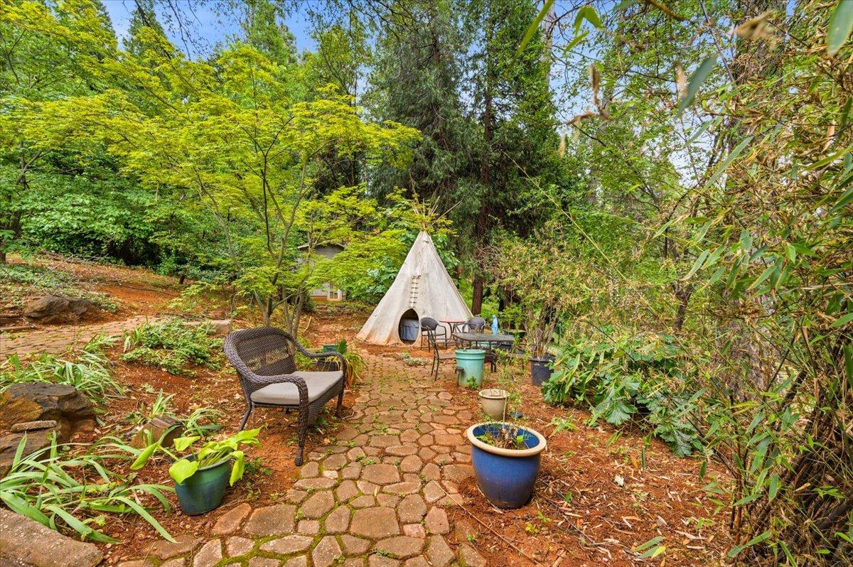 12669 Greenfields Way Grass Valley, CA 95945 - Photo 21 of 29