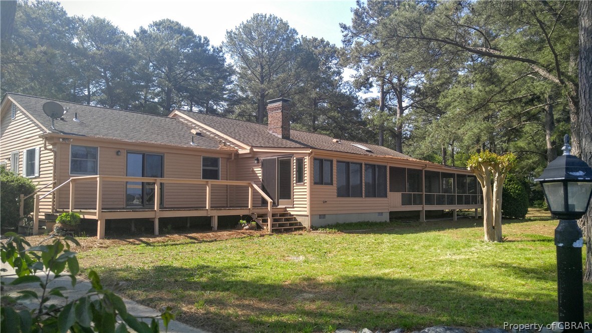 27 Smith Point View Reedville, VA 22539 - Photo 3 of 36