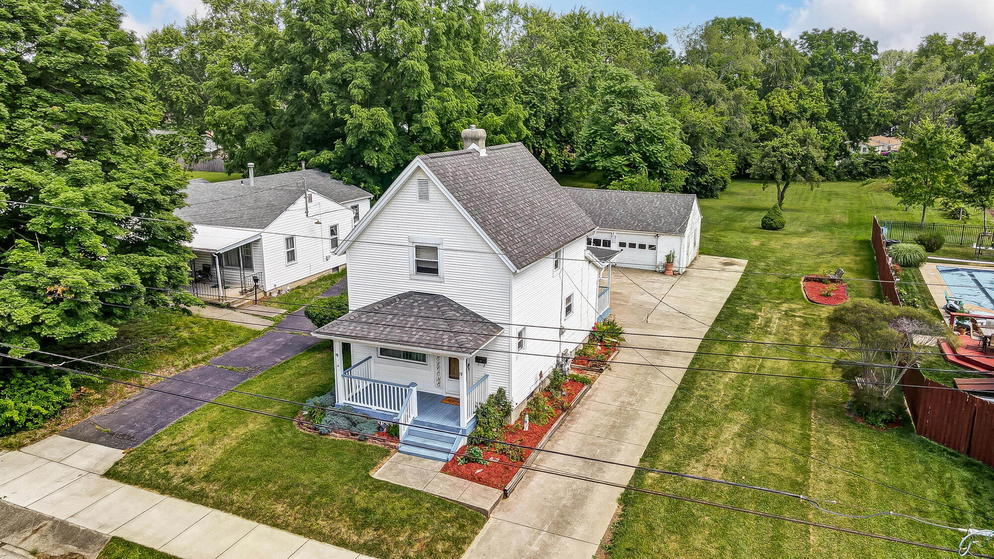 2126 Rutland Avenue Springfield, OH 45505 - Photo 1 of 42 Gallery Image 1