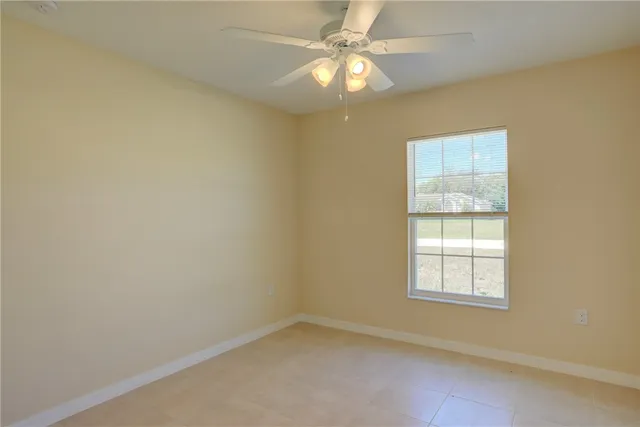 $2,000 | 8476 104th Avenue, Vero Beach, FL 32967