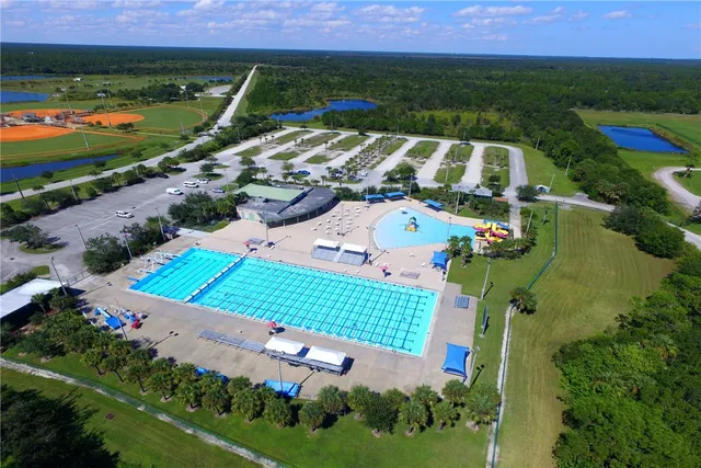 $2,000 | 8476 104th Avenue, Vero Beach, FL 32967