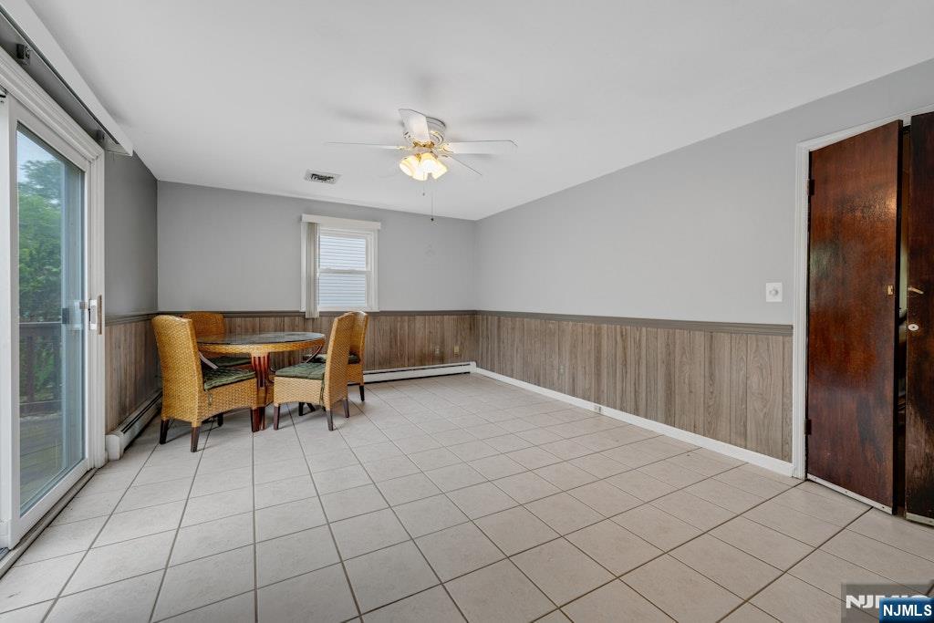 185 Ratzer Road Wayne, NJ 07470 - Photo 7 of 36 a view of a livingroom with furniture