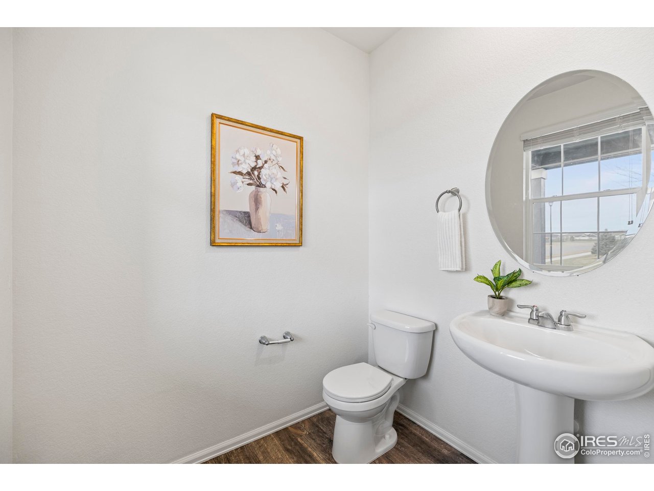421 Harrow Street Severance, CO 80550 - Photo 12 of 47 Main Floor Bathroom