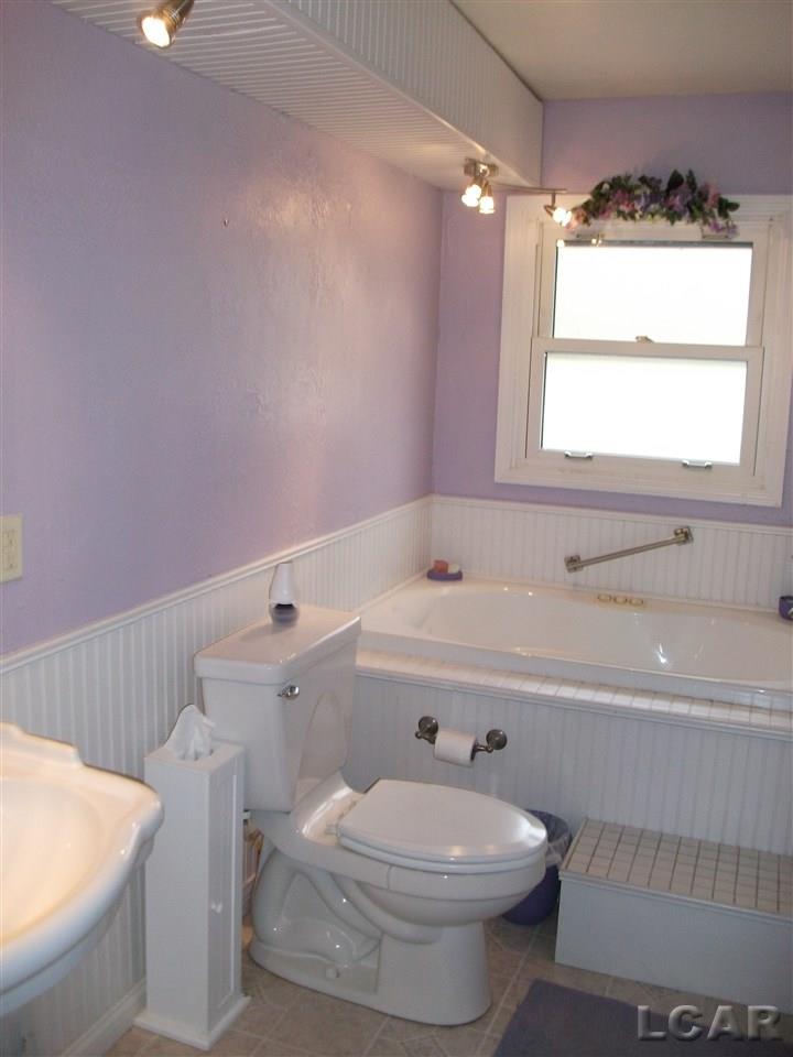 4778 Hooks Mill Road Adrian, MI 49221 - Photo 12 of 23