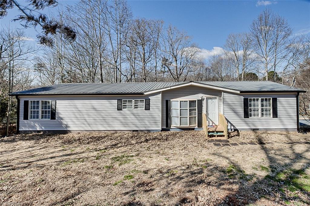 1614 Manorview Road Asheboro, NC 27205 - Photo 1 of 39 Gallery Image 1