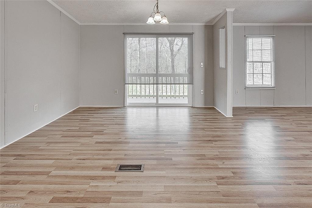1614 Manorview Road Asheboro, NC 27205 - Photo 15 of 39 Gallery Image 15
