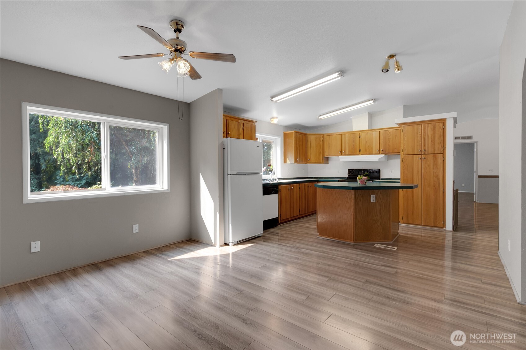 301 East Rasor Road Belfair, WA 98528 - Photo 17 of 25 Gallery Image 17