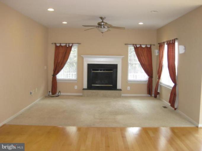 4176 Midland Road Midland, VA 22728 - Photo 14 of 26 Family Room