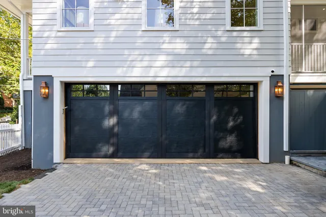 an outdoor view of entrance