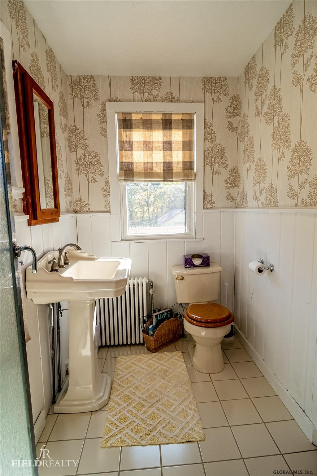 326 Watervliet Shaker Road Colonie, NY 12189 - Photo 17 of 37 Photo 17