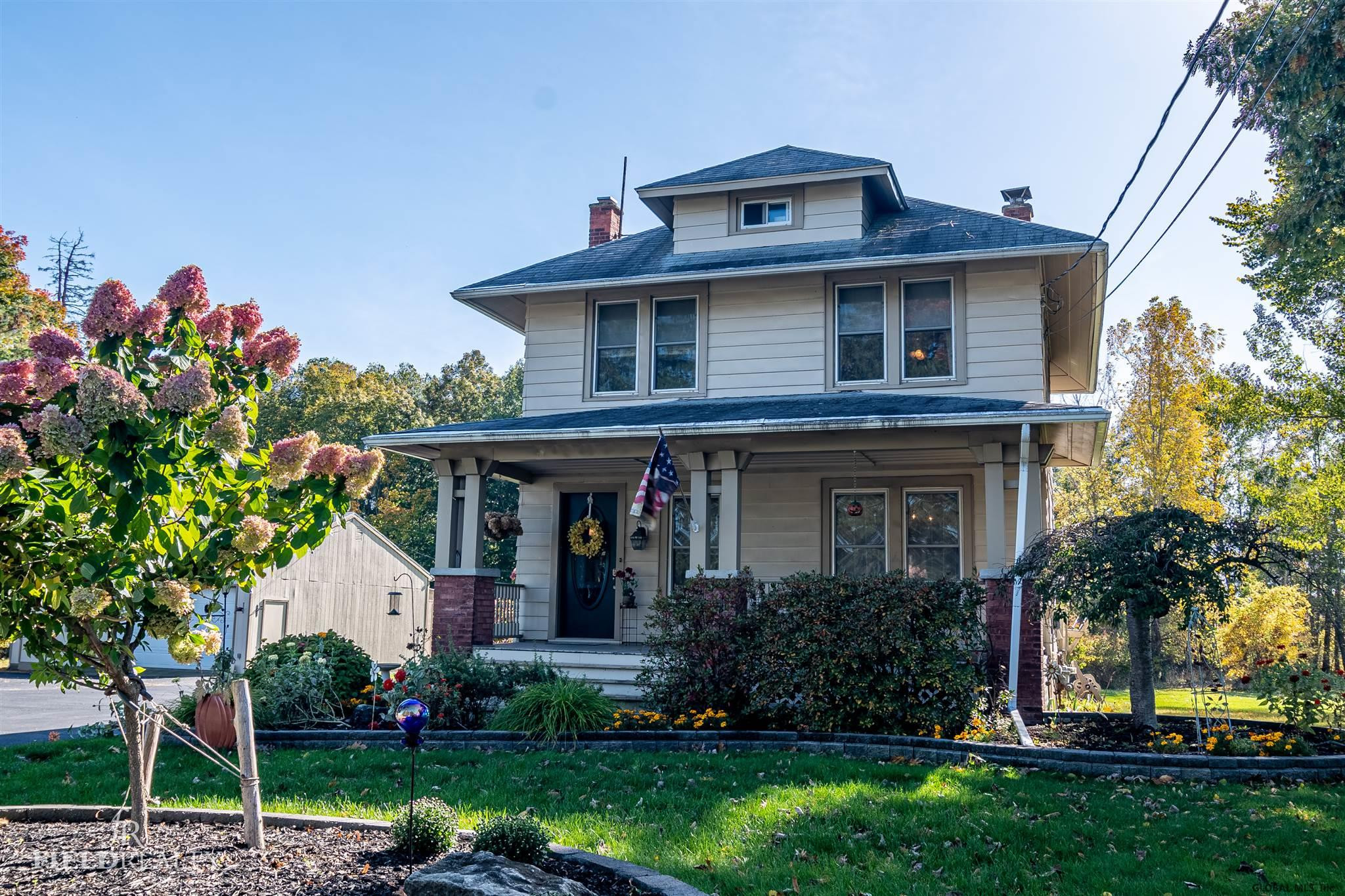 326 Watervliet Shaker Road Colonie, NY 12189 - Photo 2 of 37 Photo 2